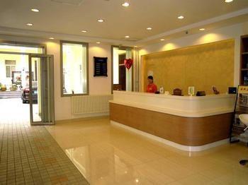 Juranzhijia Business Hotel Jinan Exterior foto